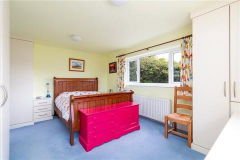 47 Aire Valley Drive, Bradley, Keighley, BD20 9HY