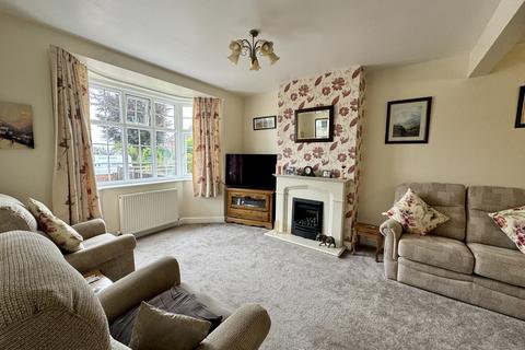 3 bedroom semi-detached house for sale, Wannock Avenue, Eastbourne, East Sussex, BN20