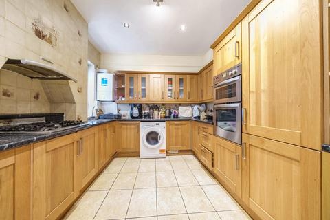 4 bedroom terraced house for sale, Wiverton Road, Sydenham