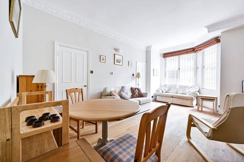 1 bedroom flat to rent, Queen's Gate Gardens, South Kensington, London, SW7