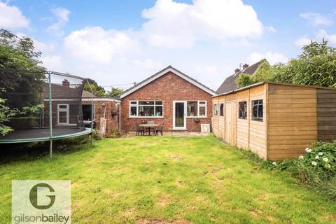 4 bedroom detached bungalow for sale, Holmesdale Road, Norwich NR13