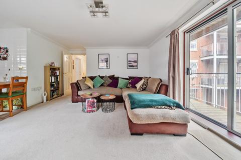 2 bedroom apartment for sale, Rollesbrook Gardens, Southampton, Hampshire, SO15