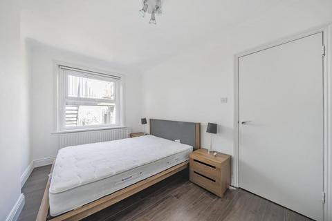 1 bedroom flat for sale, Finchley Road,  Hampstead,  NW3