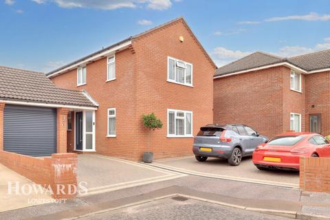 3 bedroom link detached house for sale, Ashness Close, Lowestoft