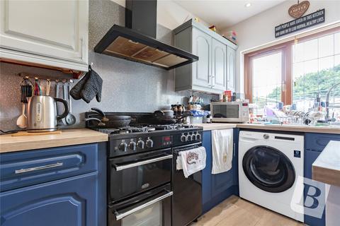 3 bedroom semi-detached house for sale, Foxlands Road, Dagenham, RM10