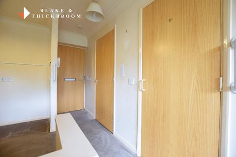 1 bedroom ground floor flat for sale, The Lodge, Hall Crescent, Holland on Sea