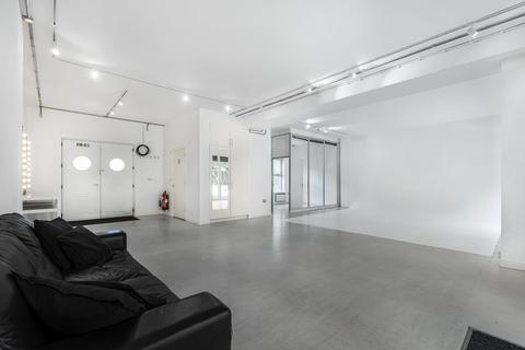 Office to rent, 18 Waterson Street, London, E2 8HL