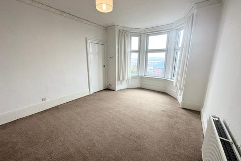 2 bedroom flat to rent, Victoria Road, Dundee, DD1