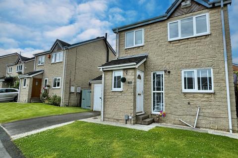 3 bedroom detached house for sale, Millstone Rise, Norristhorpe, Liversedge, WF15