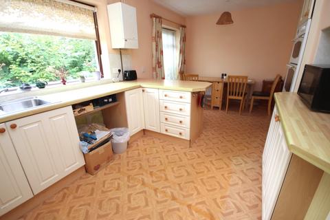 18 Lancaster Drive, Broadstone, BH18 9EL