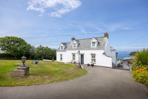 4 bedroom detached house for sale, Rue De La Rocque, Torteval, Guernsey