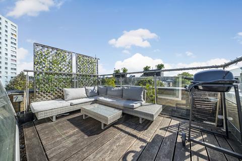 Flat F, 1 Clyde Street, London, SE8 5LW