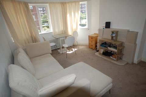 2 bedroom flat to rent, Chiswick Village, London W4