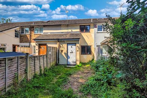 1 bedroom cottage for sale, Whaddon Road, Milton Keynes MK5