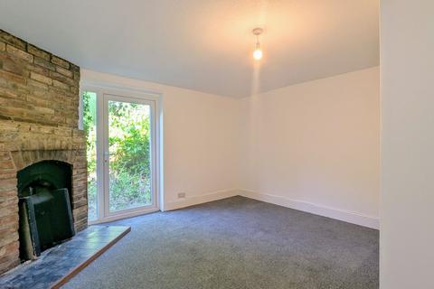 1 bedroom cottage for sale, Whaddon Road, Milton Keynes MK5