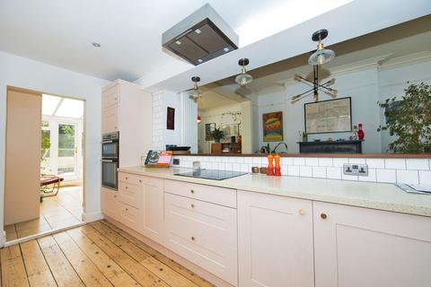 4 bedroom semi-detached house for sale, Brockman Road, Folkestone, CT20