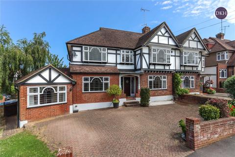 5 bedroom semi-detached house for sale, Parkside Drive, Watford WD17