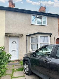 3 bedroom semi-detached house to rent, The Ring, Birmingham B25