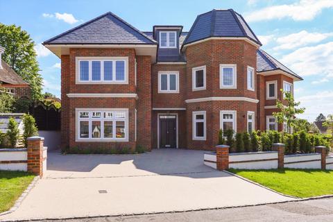 5 bedroom detached house for sale, Weybridge Park, Weybridge, Surrey, KT13