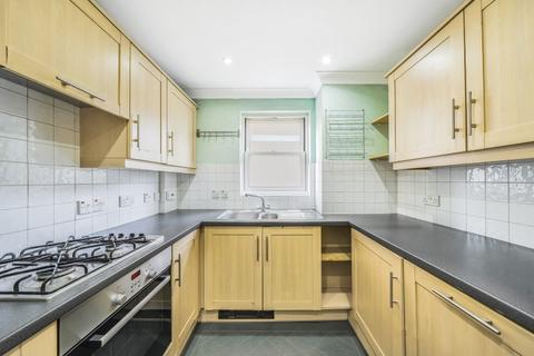 2 bedroom flat to rent, Belmont Hill Lewisham SE13