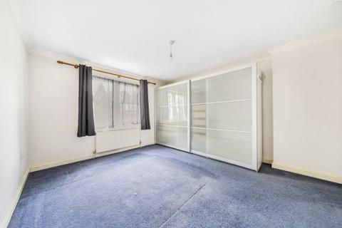 2 bedroom flat to rent, Belmont Hill Lewisham SE13