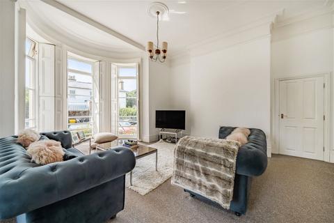 2 bedroom apartment for sale, Clarence House, 1 Clarence Road Tunbridge Wells