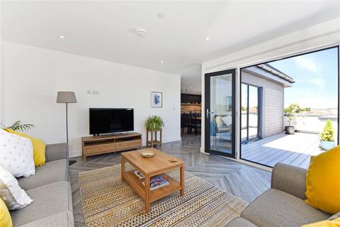 3 bedroom penthouse for sale, Southgate, Chichester, West Sussex, PO19