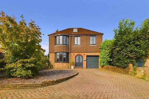 5 bedroom detached house for sale, Findon Road, Worthing BN14