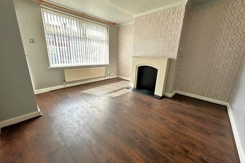 3 bedroom end of terrace house for sale, Shelley Road, Chadderton, Oldham
