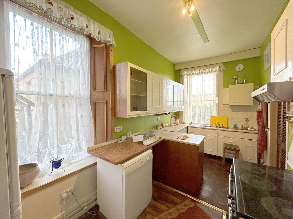 Kitchen (3)