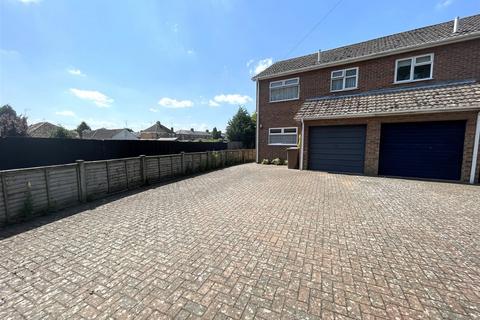 3 bedroom semi-detached house for sale, Harecroft Road, Wisbech