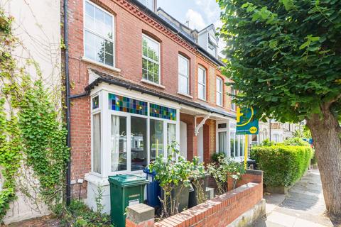 4 bedroom terraced house for sale, Lincoln Road, East Finchley, London, N2