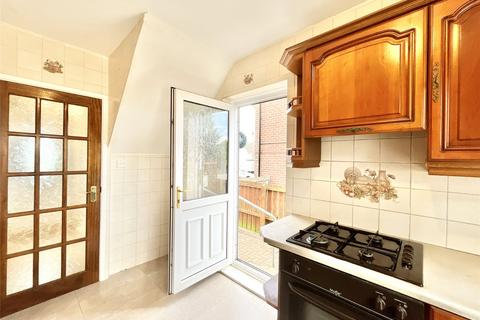 18 Chevington, Gateshead, NE10 8JY