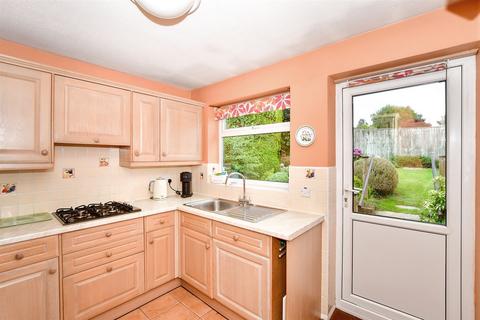 3 bedroom detached house for sale, Rocks Park Road, Uckfield, East Sussex