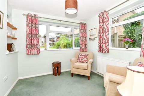 3 bedroom detached house for sale, Rocks Park Road, Uckfield, East Sussex