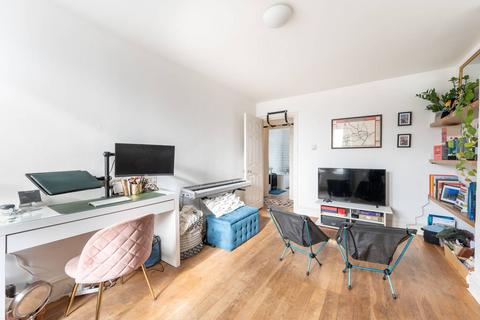 1 bedroom flat to rent, North Pole Road, North Kensington, London, W10