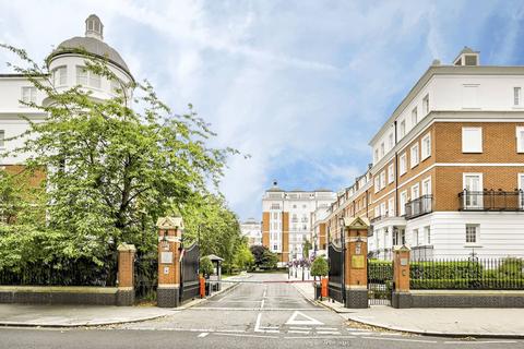 2 bedroom flat for sale, Chantry Square, Kensington, London, W8