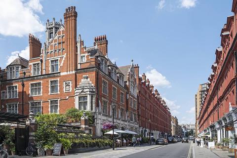 2 bedroom flat for sale, Chiltern Street, Marylebone, London, W1U