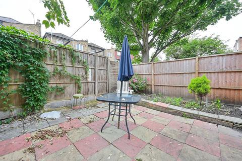 2 bedroom flat to rent, Davisville Road, Ravenscourt Park, London, W12