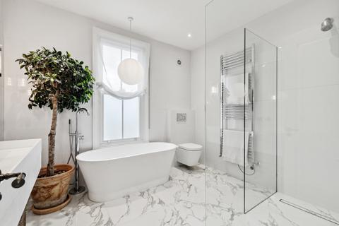 73 Eswyn Road, London, SW17 8TR