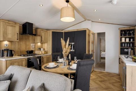 Static caravan for sale, Willerby Holiday Homes Waveney Valley Holiday Park, Diss IP21