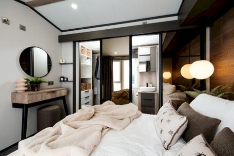 2 bedroom static caravan for sale, Waveney Valley Holiday Park, , Rushall IP21