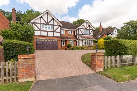 5 bedroom detached house for sale, Howards Wood Drive, Gerrards Cross, Buckinghamshire, SL9