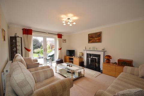 4 bedroom detached house for sale, Hatchetts Close, Burlton.