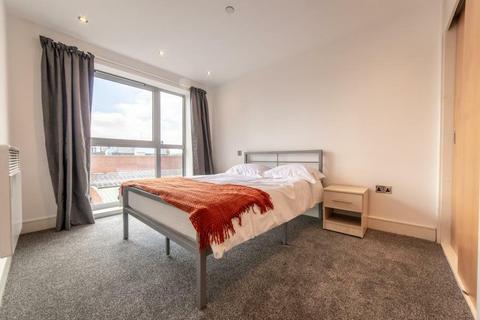 2 bedroom flat to rent, Hanley House, Hanley Street, Nottingham, NG1