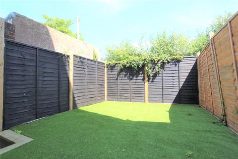 18a Cobden Road, Worthing, BN11 4BD