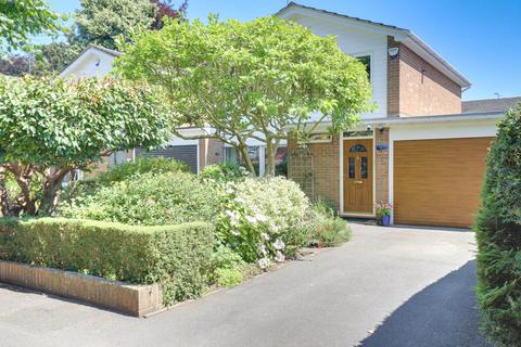 3 bedroom link detached house for sale, Grosvenor Road, Caversham