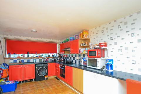 4 bedroom terraced house for sale, Shepherds Row, Castlefields