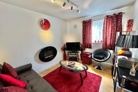 1 bedroom flat to rent, Princes Road, Torquay, Devon