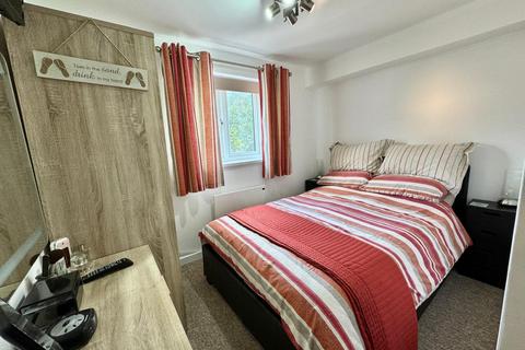 1 bedroom flat to rent, Princes Road, Torquay, Devon